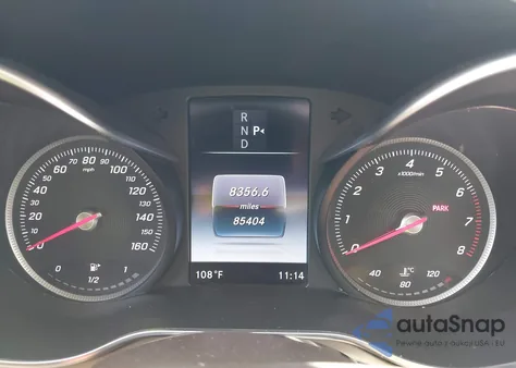 2017 Mercedes-Benz C 300 Luxury/Sport из США, поврежденный, VIN 55SWF4JB0HU203952